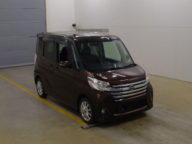 3088 NISSAN DAYZ ROOX B21A 2014 г. (NAA Tokyo)